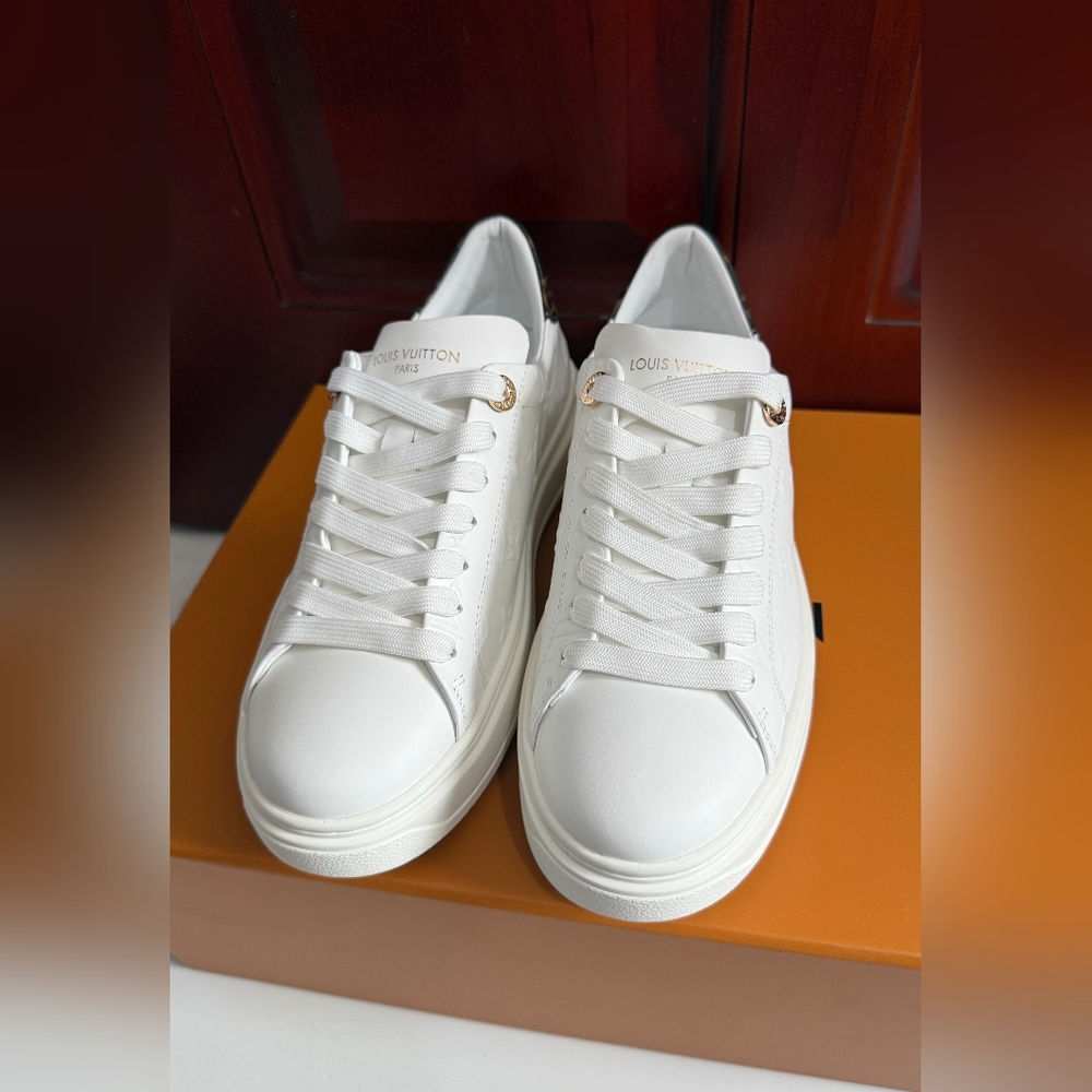 Louis Vuitton Time Out Sneaker